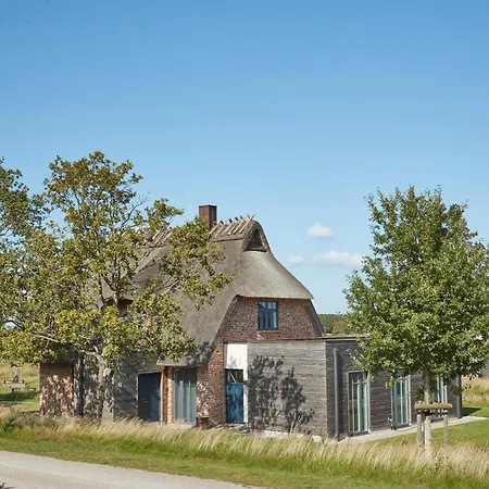Reetdorf Geltinger Birk Atelierhaus Sandbank